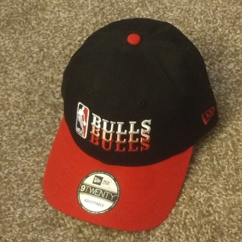 New Era Chicago Bulls NBA Triple Text Strap Cap